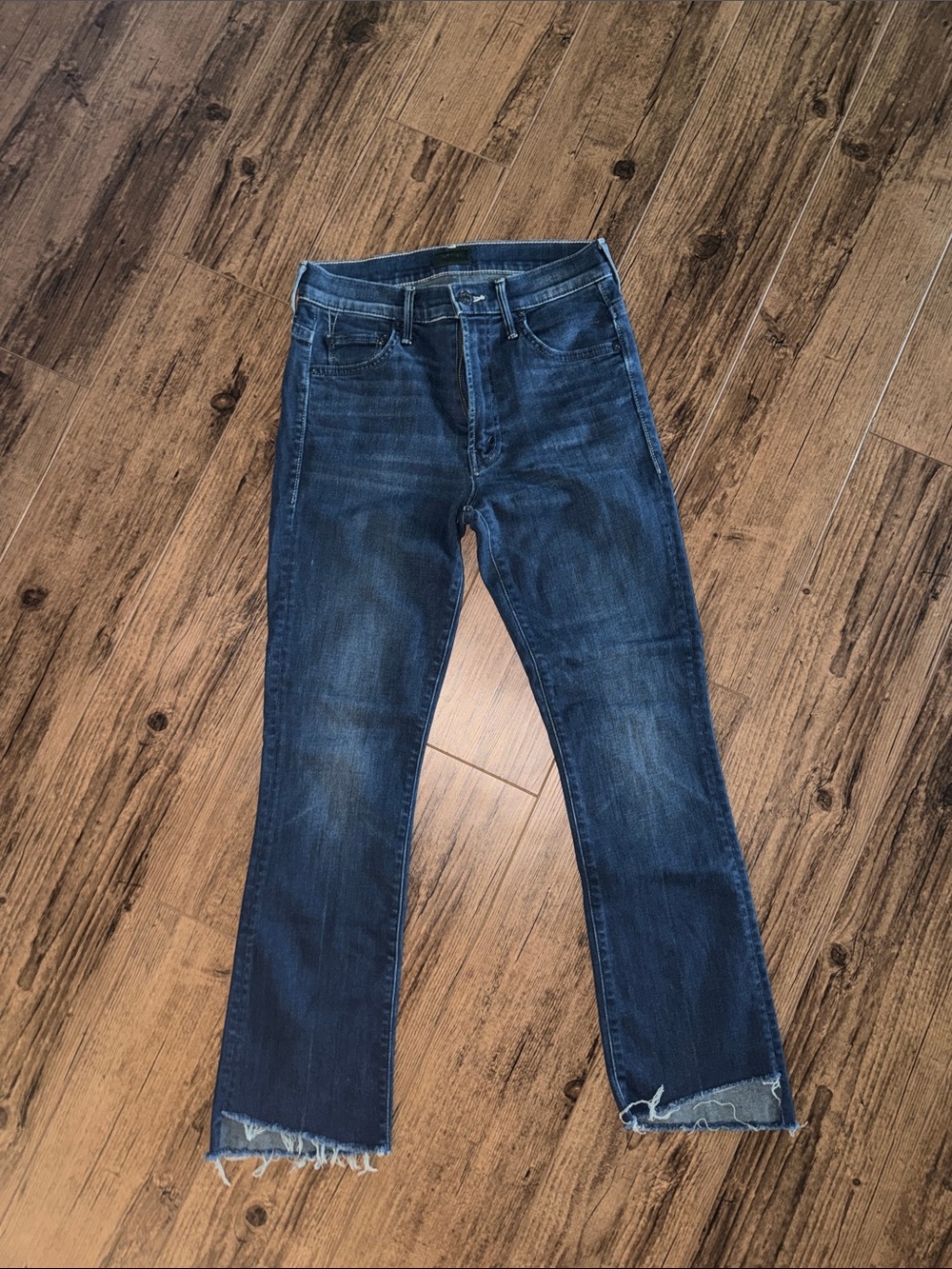 MOTHER The Insider Crop Step Fray Jeans